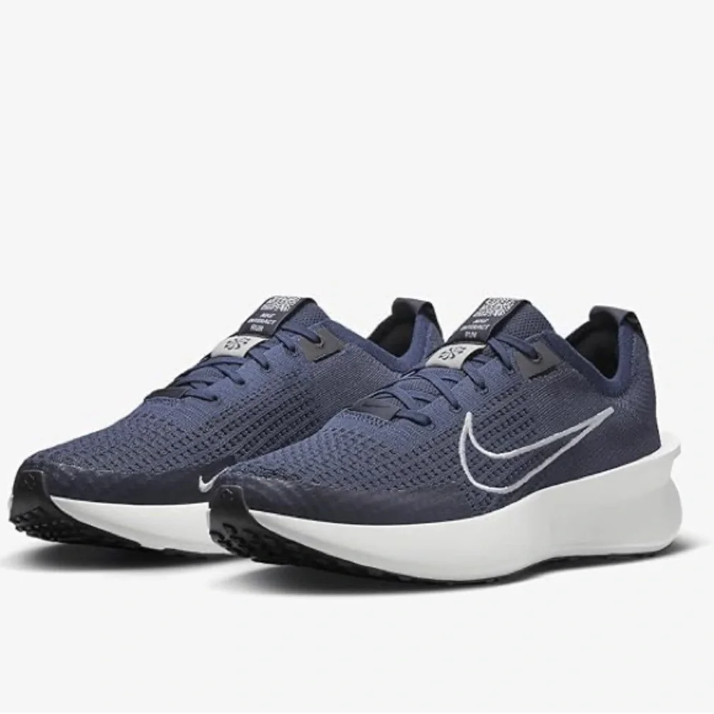 Nike men’s running interact run 8.5 like new College Navy/Gridiron/White - Picture 3 of 7